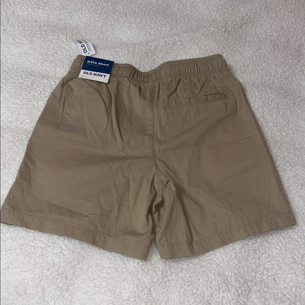 Old Navy Tan Elastic Waist Relaxed Fit Shorts - Picture 4 of 9